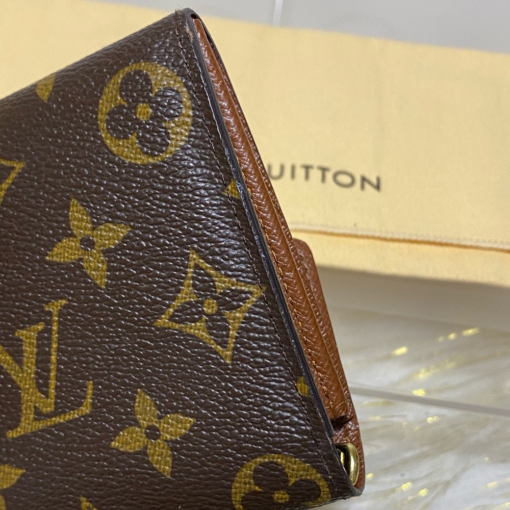 Portefeiulle Sarah Long Bifold Wallet With duster - Picture 11 of 16